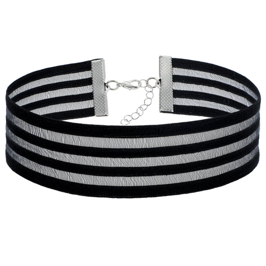 Vintage Hollow Lace Choker Necklace Black Tulle Lace Collar Necklaces for Women Thin Wide Choker Necklaces Short Plain Black Necklace Gothic Retro 90s Chain Jewelry Gifts Halloween Easter Party