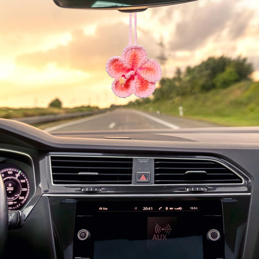 1 PCS Crochet Car Accessories Flower Handmade Knitted Car Pendant Aesthetic Cars Mirror Hanging Accessories Crochet Rear View Mirror Dangle for Women Men Decoration Pendant (Pink)